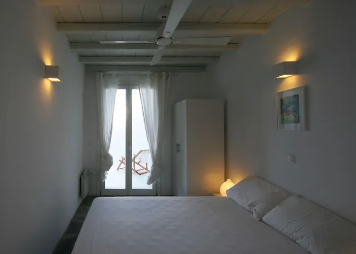 Plan-b Holidays * Kalo Livadi